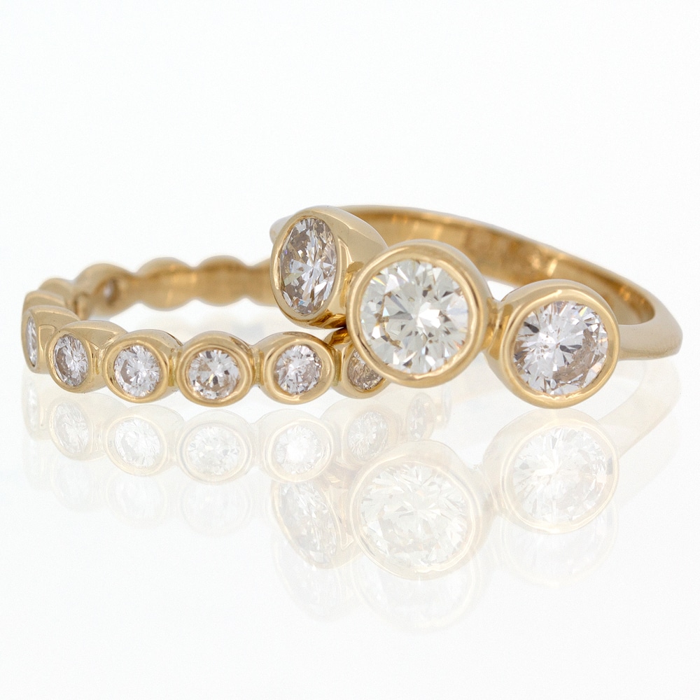 Ring 18KY diamonds Liz Brennan HEW 1000px - Custom Jewelry Gallery